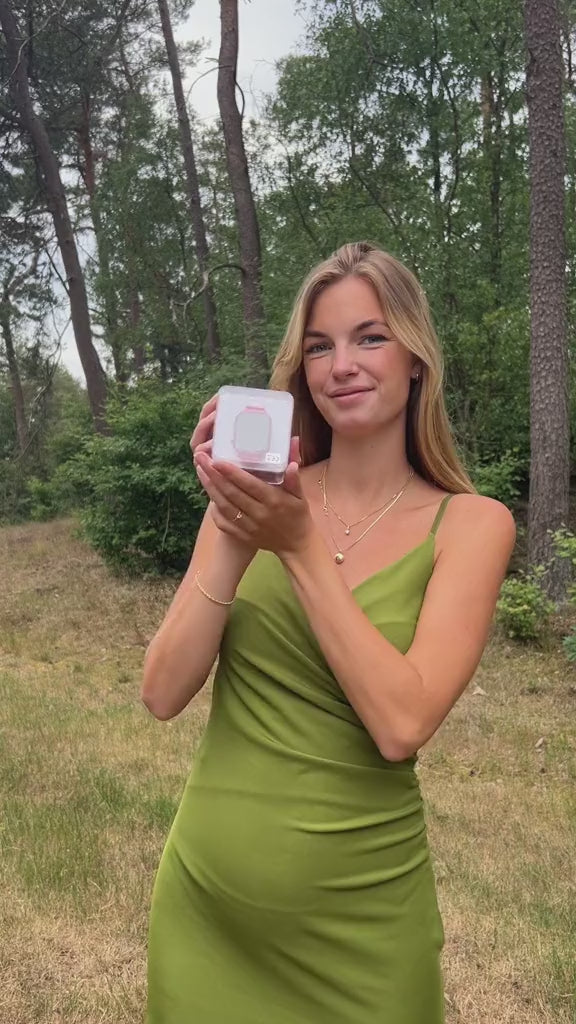 Video SmartKiddy Pro GPS horloge voor kinderen in gebruik